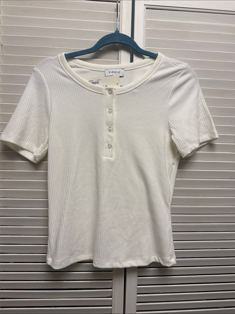 Evereve White Bryn Short Sleeve Henley